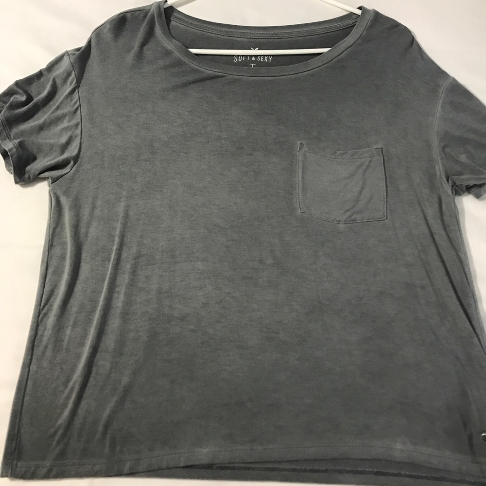 American Eagle Soft and Sexy Grey Top